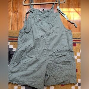 Lucy and Yak Shorts Dungarees US14